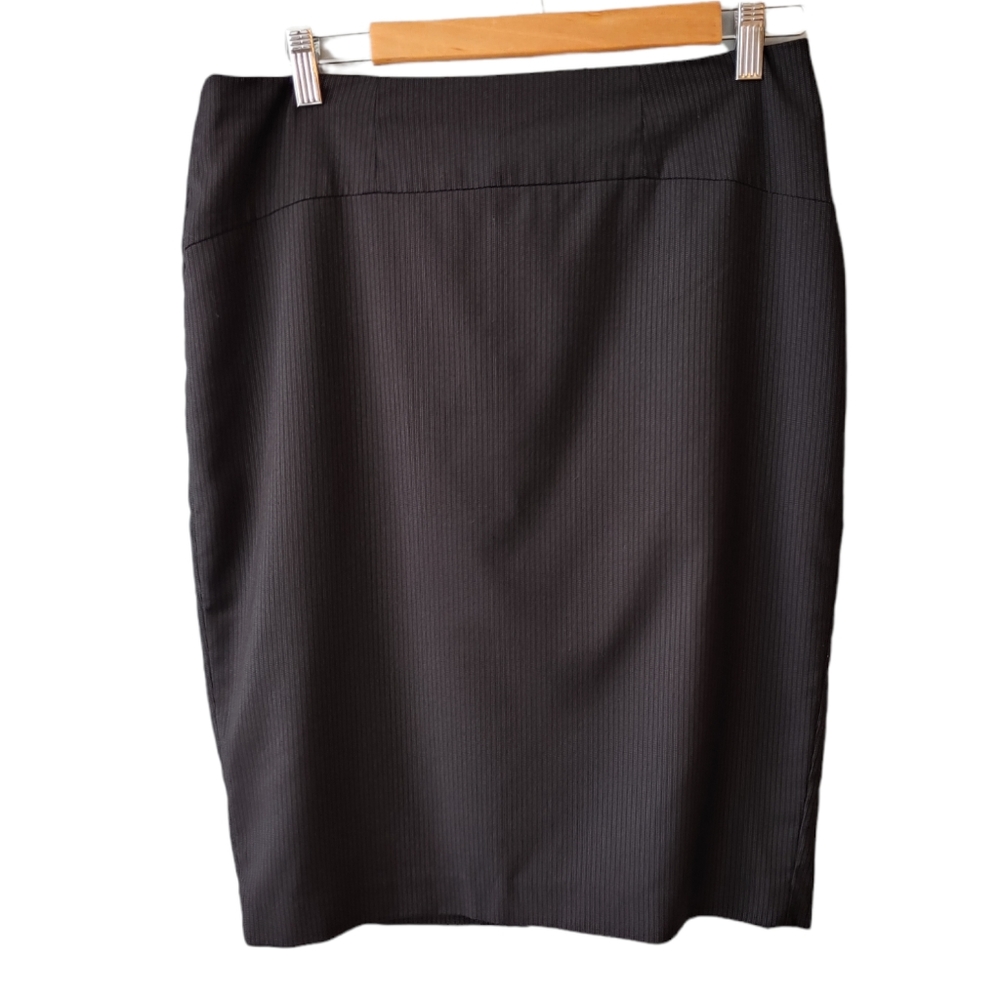 RW & CO Ava Black and White Pinstripe Skirt Size 10